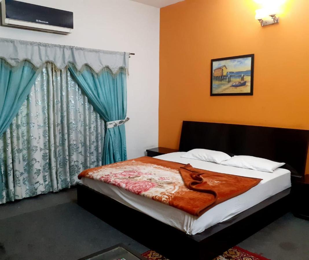 Magnum Hotel لاهور المظهر الخارجي الصورة